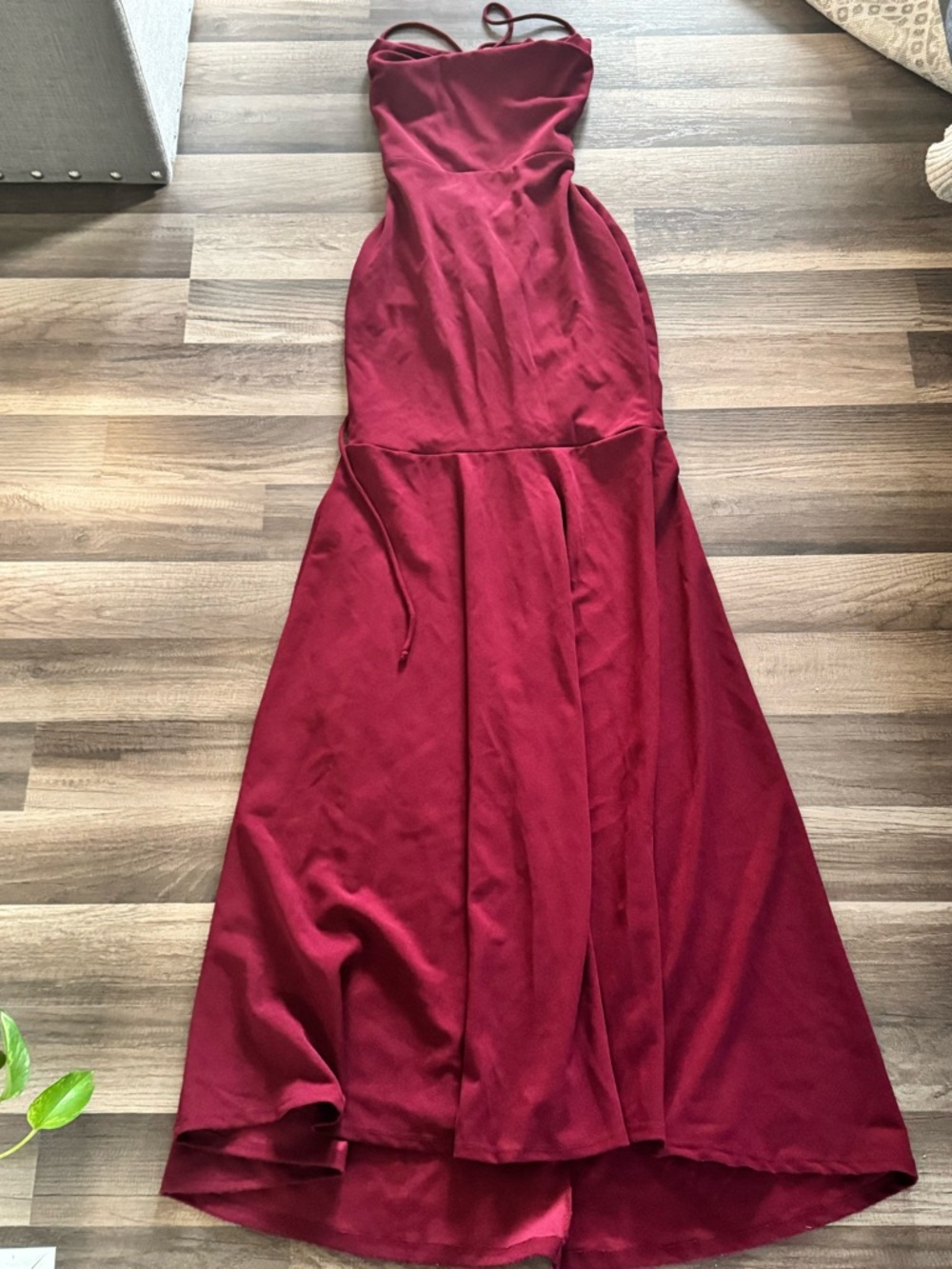 Windsor Wine Backless Maxi Dress - Picture 2 of 5